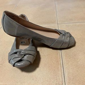 Report Silver Metallic Fabric Flats with Knot Design - 8.5